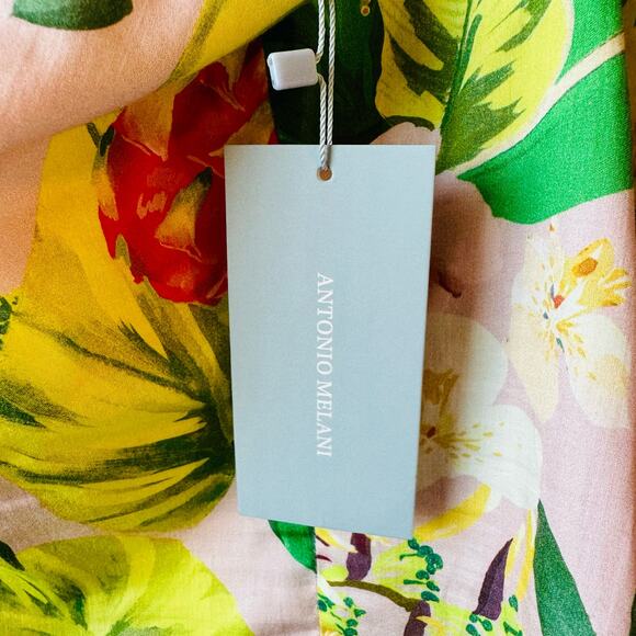 Antonio Melani Crop Tank Size 12 - Picture 4 of 4